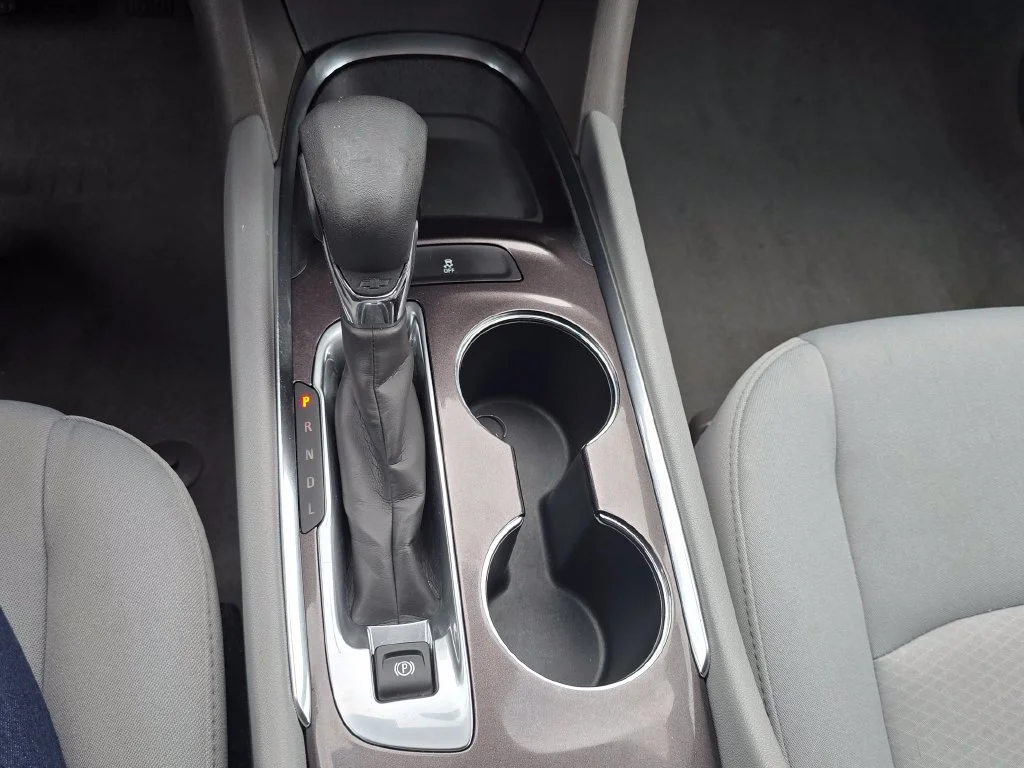 Used 2023 STERLING GRAY METALLIC Chevrolet LT image 30