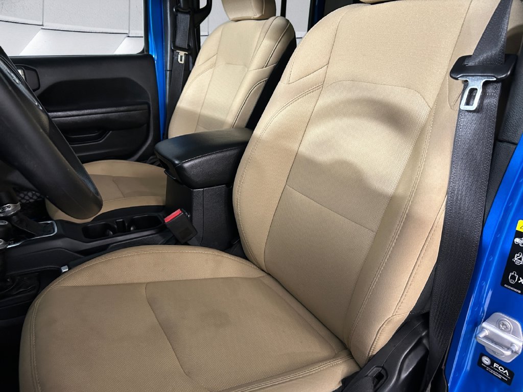 Used 2023 Blue Jeep Willys image 8
