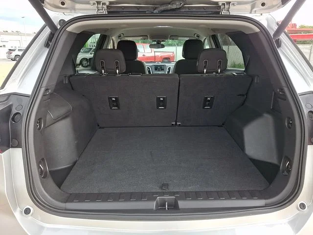 Used 2019 Silver Chevrolet LT image 30