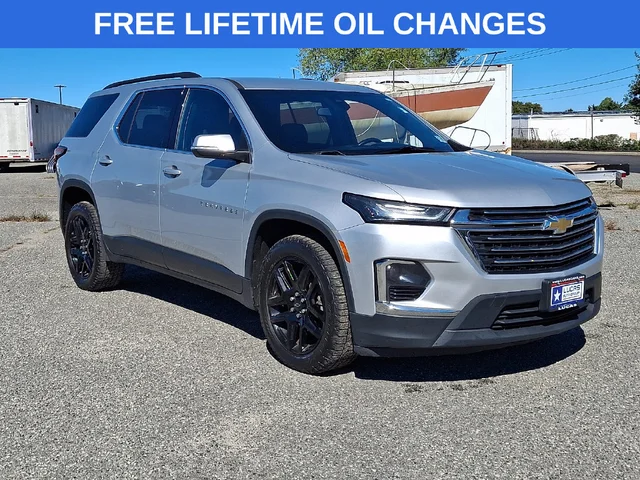 2022 Chevrolet Traverse LT