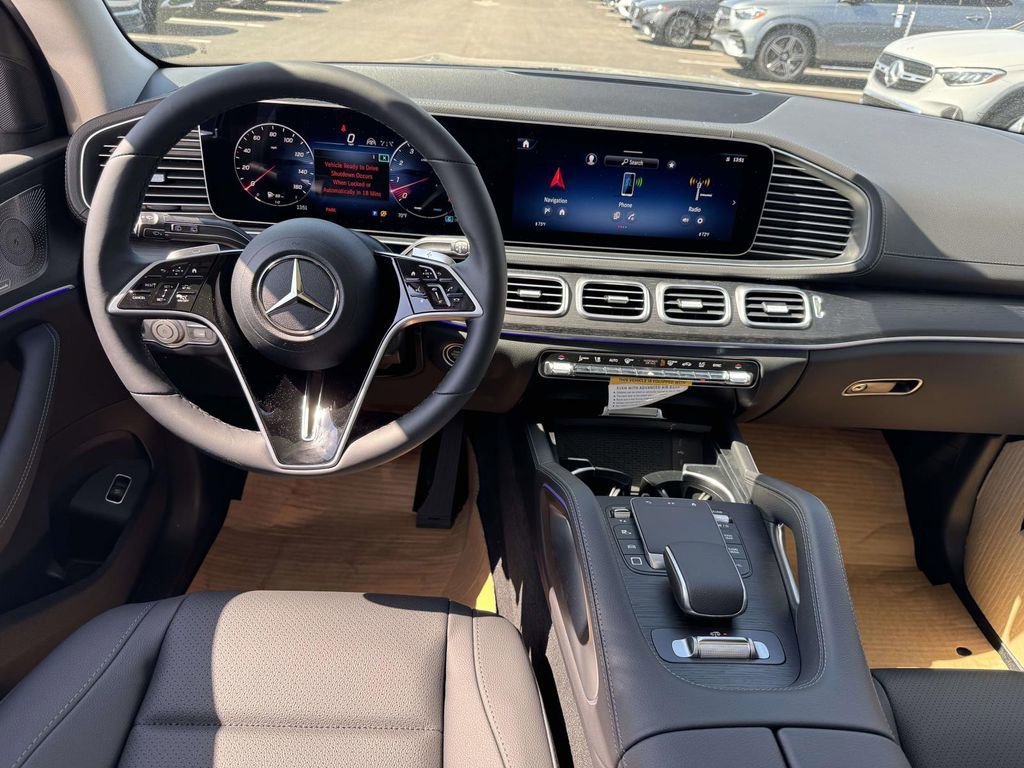 New 2026 Black Mercedes-Benz GLS 450 image 5