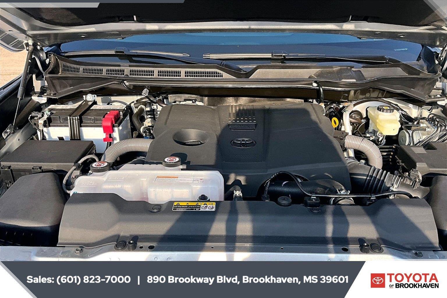 2026 Toyota Tundra SR5 - Photo 10