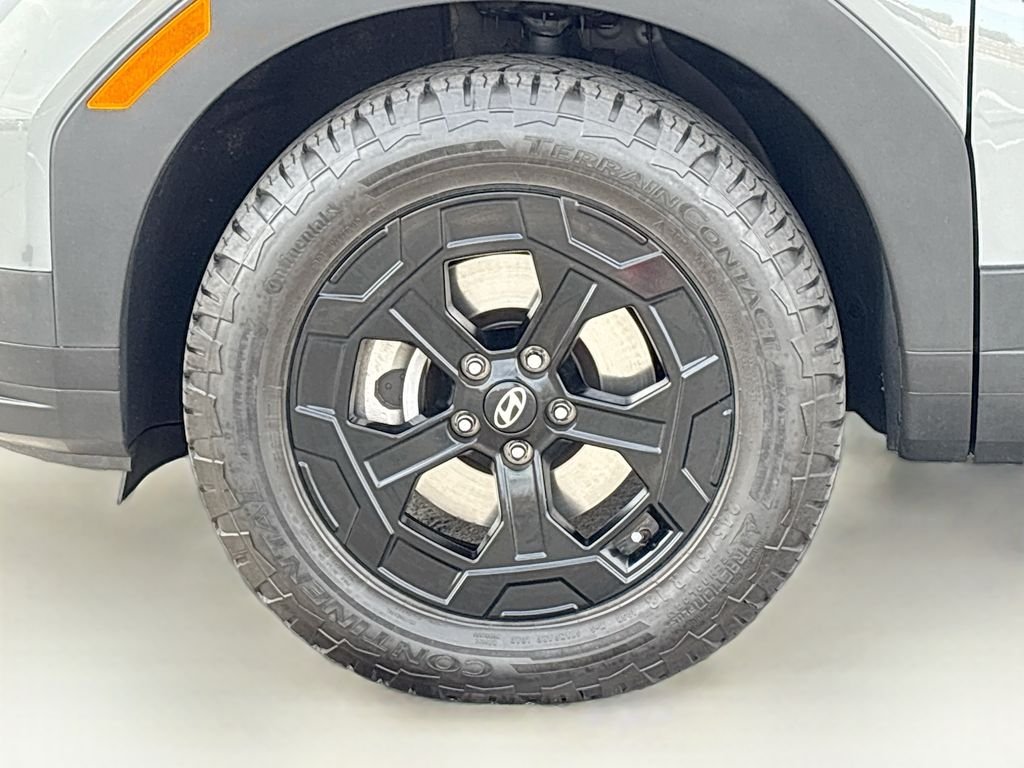 Used 2025 Gray Hyundai  image 31