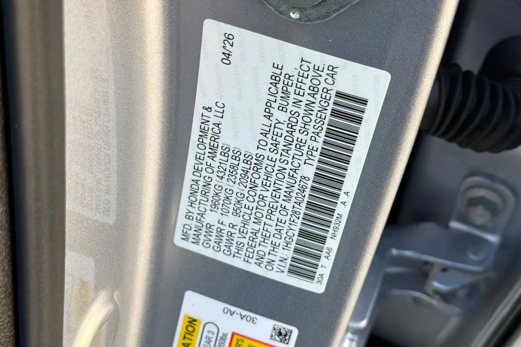 New 2026 Solar Silver Metallic Honda LX image 32