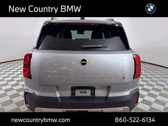 New 2027 Silver MINI Iconic image 6