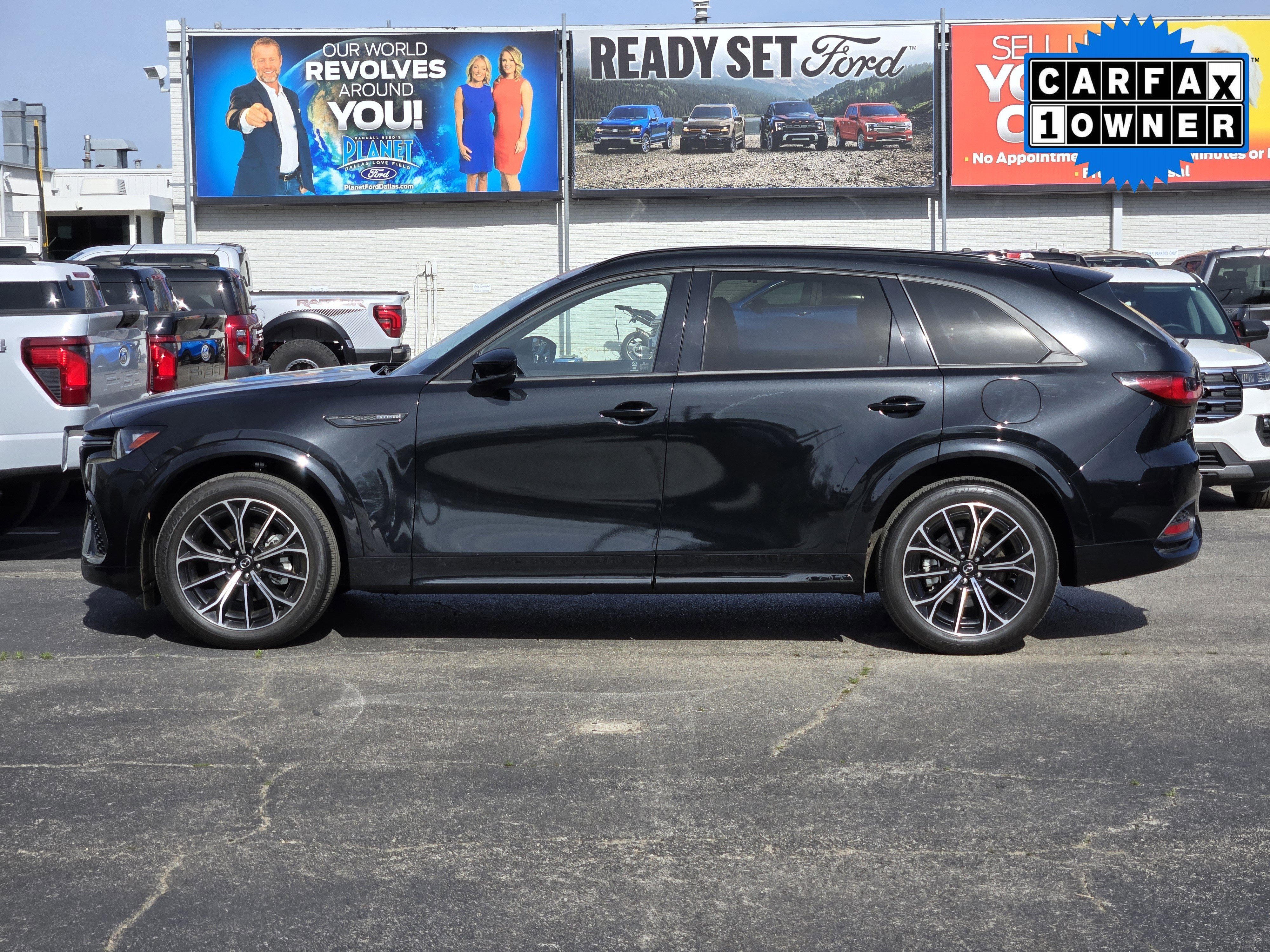 Certified Used 2025 Jet Black Mazda 3.3 Turbo S Premium image 4