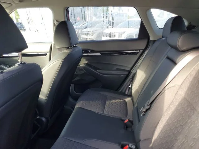 2025 Kia Seltos X-Line - Photo 25