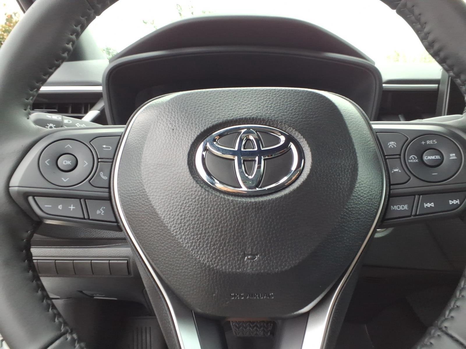 New 2026 Ice Cap Toyota SE image 24