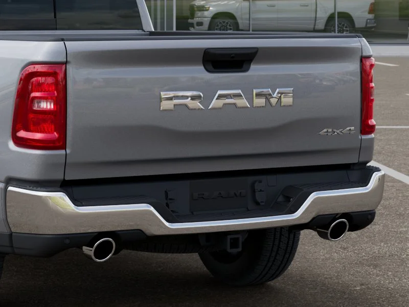 New 2025 Billet Silver Metallic Clear-Coat Exterior Paint RAM Tradesman image 40