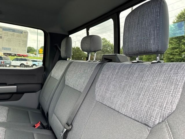 New 2026 Carbonized Gray Metallic Ford XLT image 49
