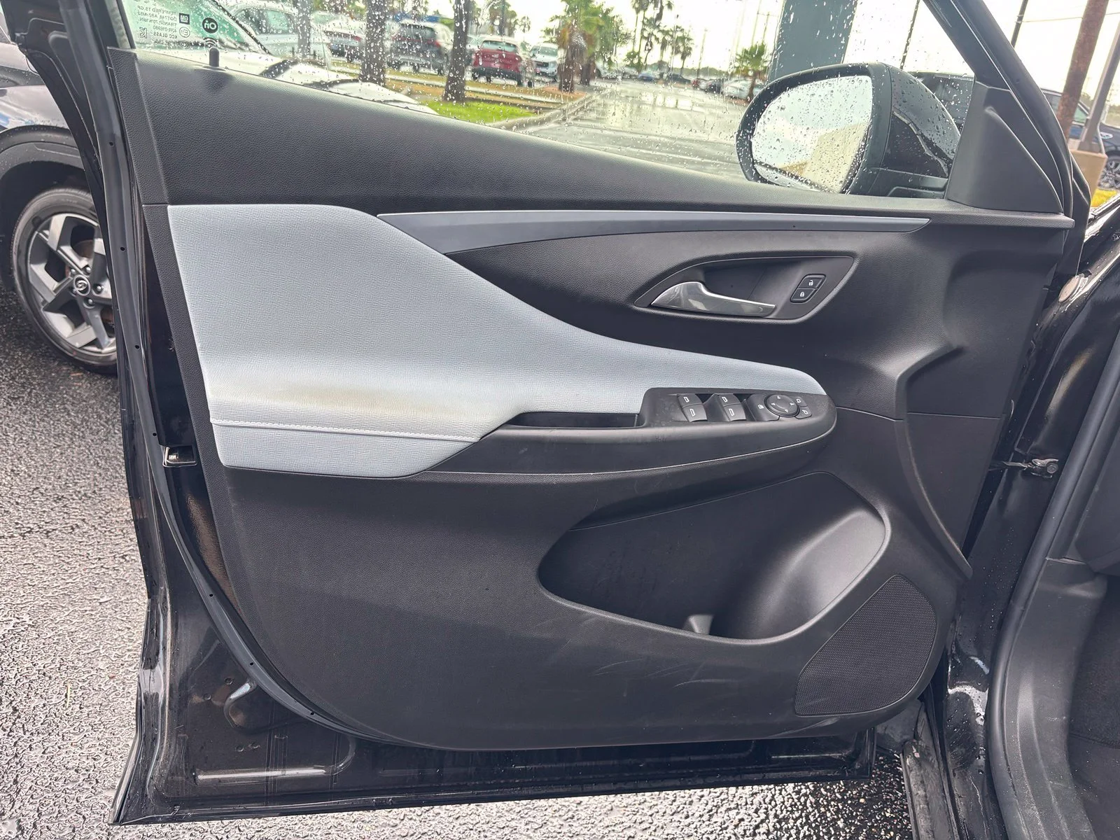 Used 2024 Black Buick Preferred image 9