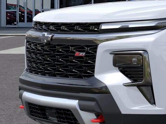 New 2027 Polar White Tricoat Chevrolet Z71 image 13