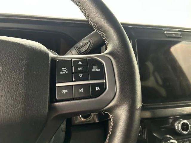 Used 2025 Gray Ford Lariat image 10