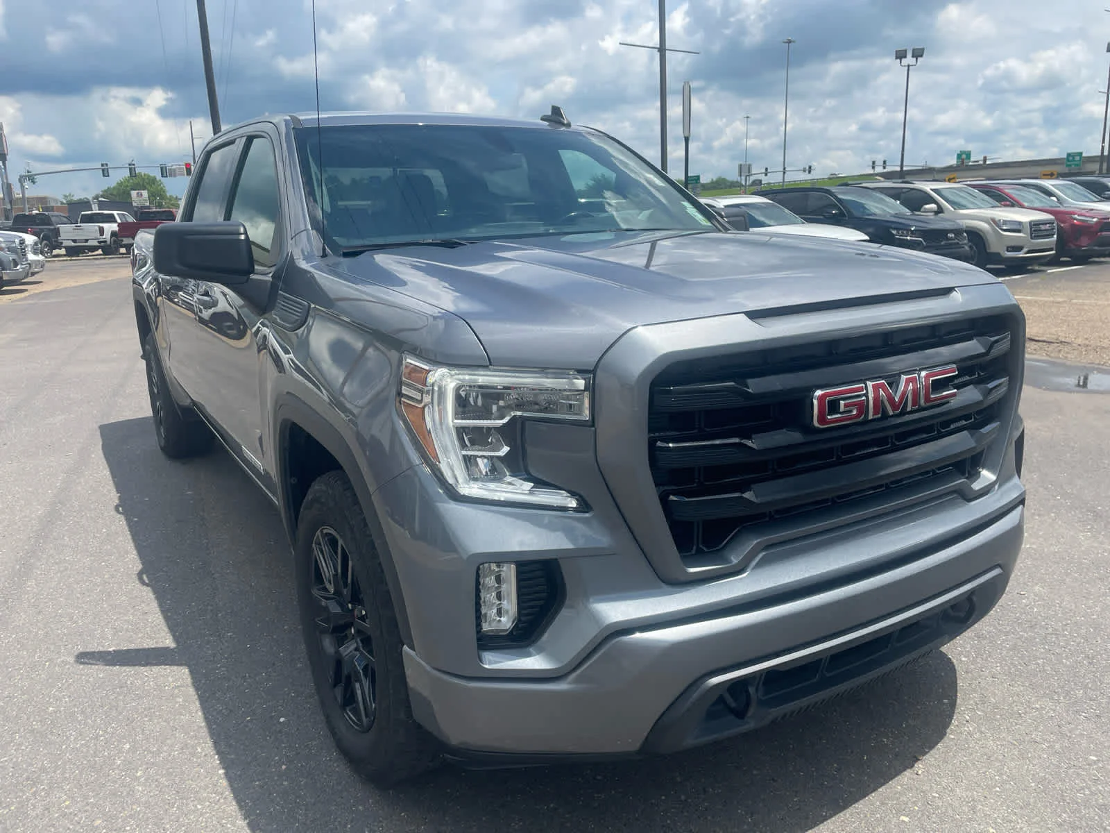 2021 GMC Sierra 2WD Crew Cab Short Box Elevation's photo