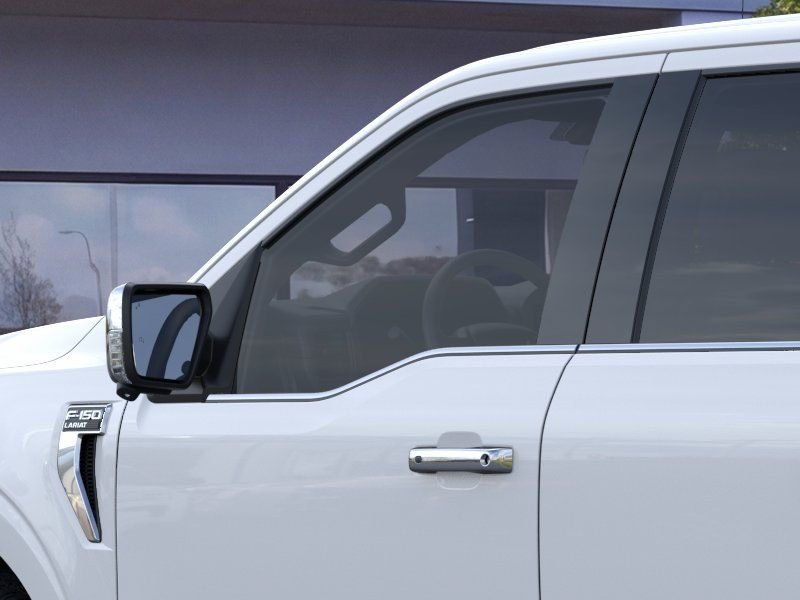 New 2026 Oxford White Ford Lariat® image 42