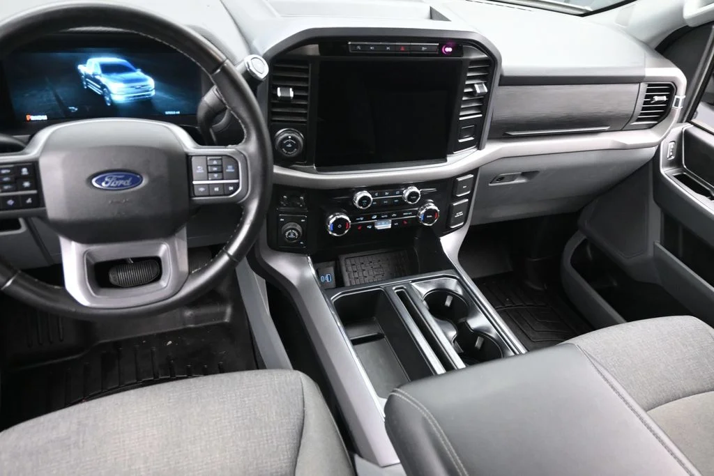 Used 2024 Gray Ford XLT image 14