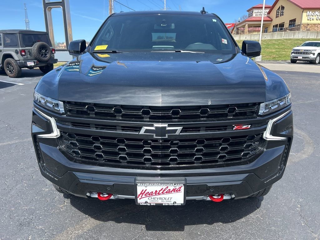 Used 2024 Chevrolet Suburban Z71 with VIN 1GNSKDKD5RR222981 for sale in Kansas City