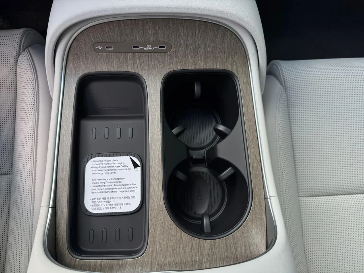 New 2027 Silver Hyundai SEL 7P image 17