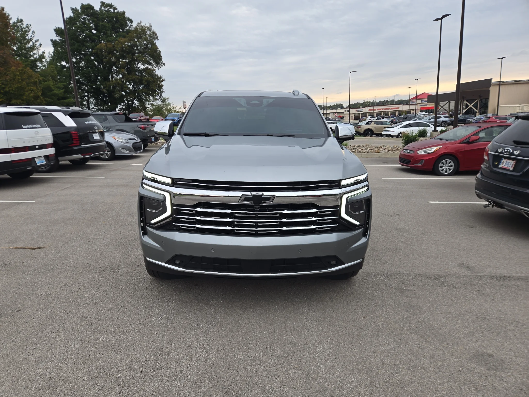 Used 2025 Silver Chevrolet Premier image 8