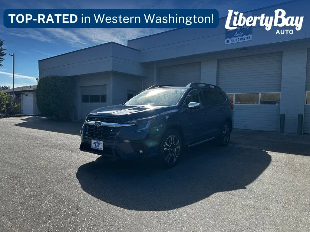 2023 Subaru Ascent Limited 7 Passenger's photo