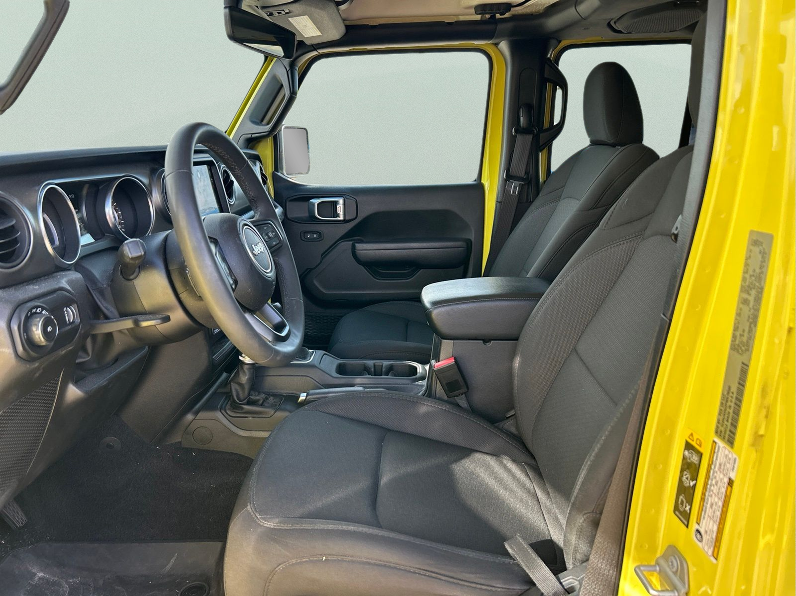 Used 2023 Yellow Jeep Sport S image 9