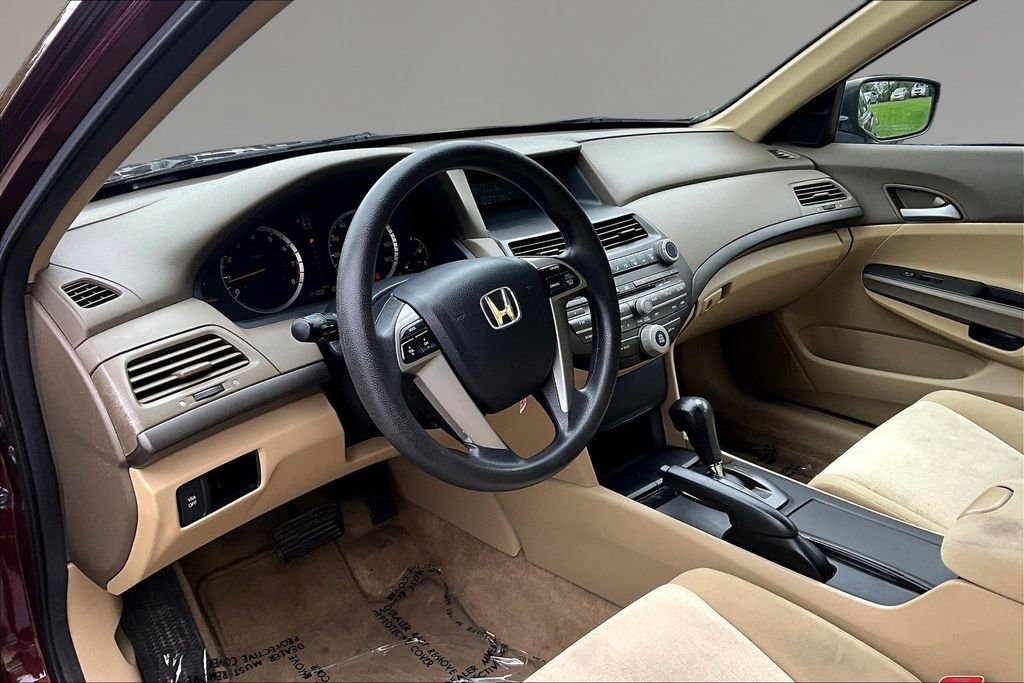 Used 2010 Maroon Honda LX image 14