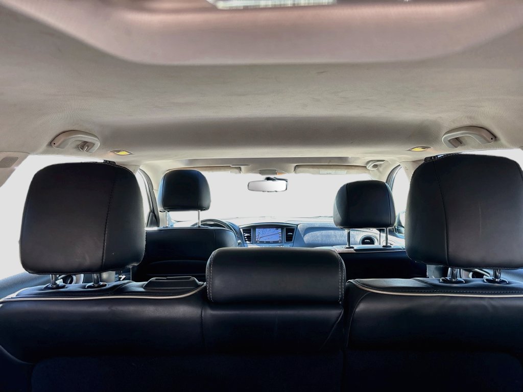 Used 2019 Majestic INFINITI LUXE image 24