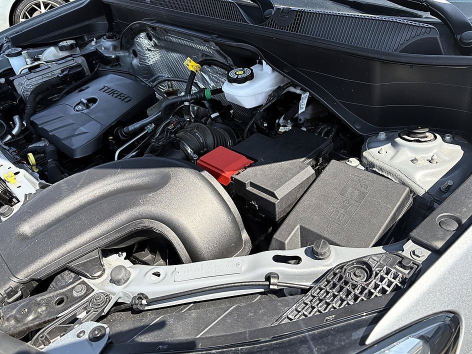 Used 2023 Moonstone Gray Metallic Buick Essence image 24