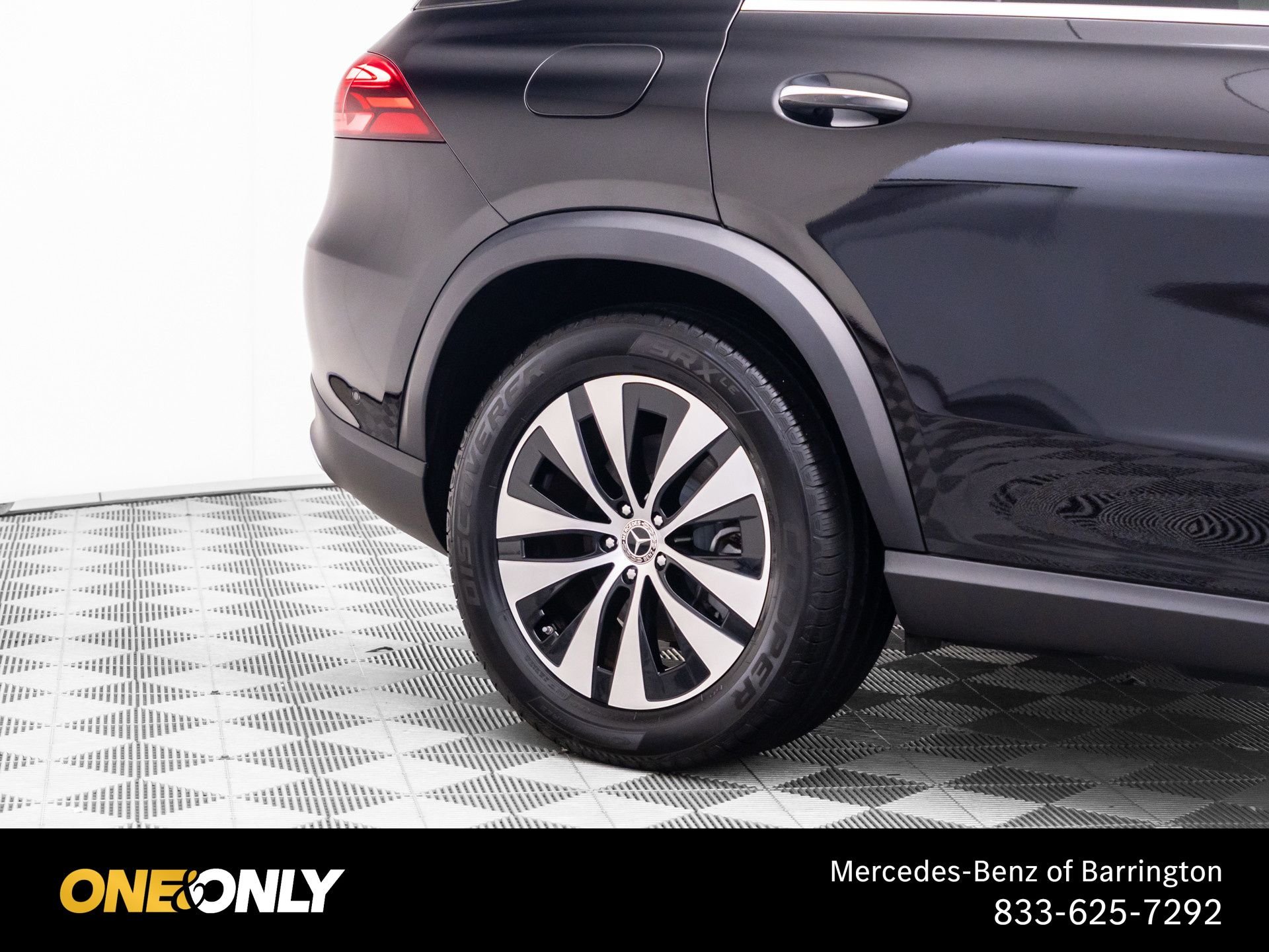 Certified Used 2025 Black Mercedes-Benz GLE 450 image 40