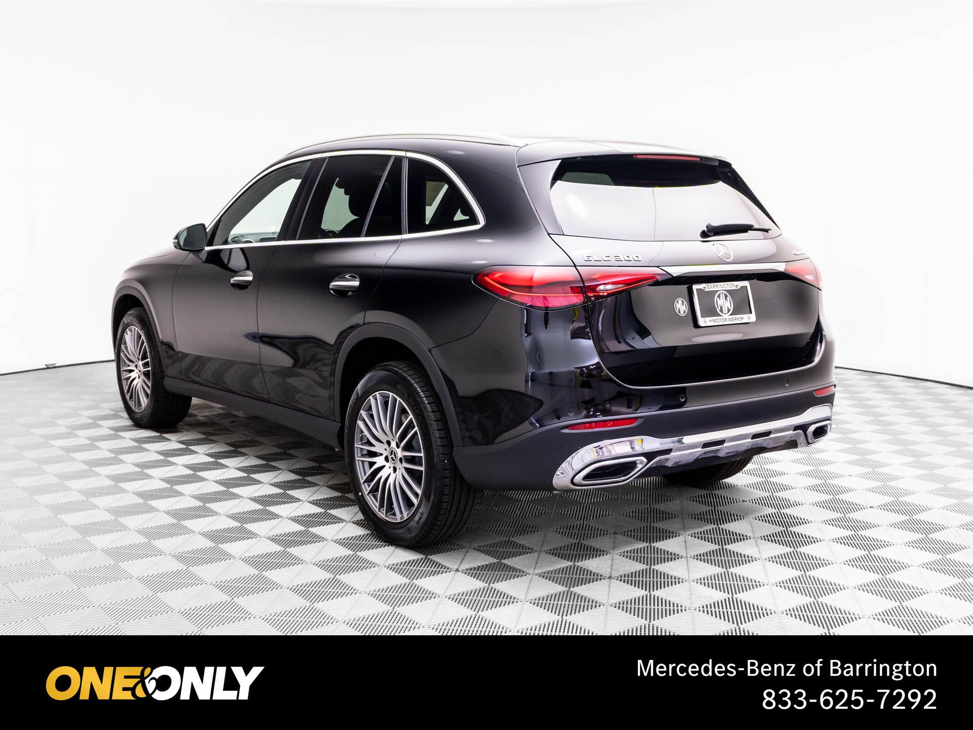 New 2026 Black Mercedes-Benz GLC 300 image 43