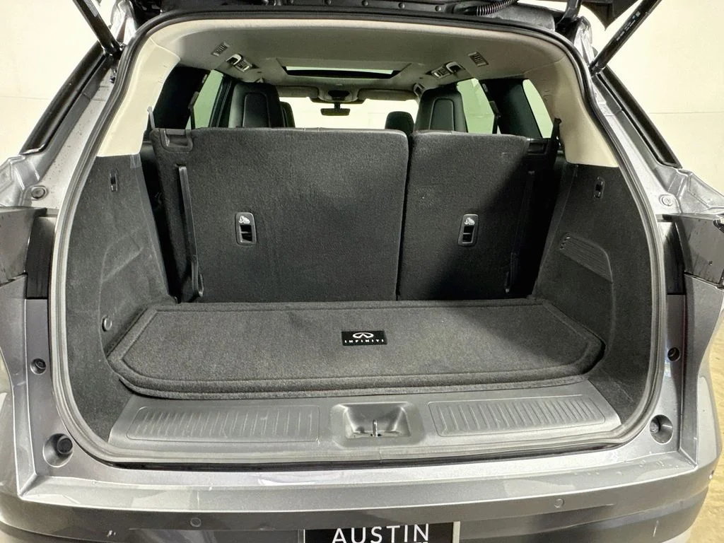 Certified Used 2026 Gray INFINITI LUXE image 35