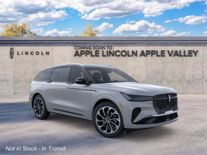 New 2026 Gray Lincoln Reserve image 7
