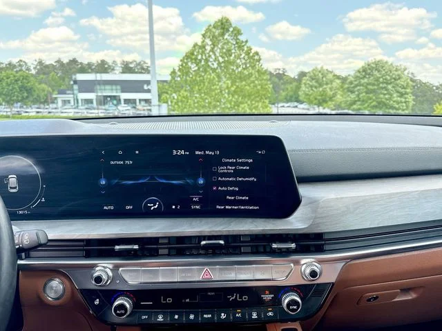 Used 2024 Black Kia SX-Prestige X-Line image 19