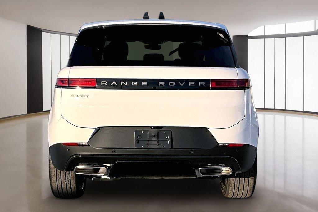 New 2026 Fuji White LAND ROVER SE image 4