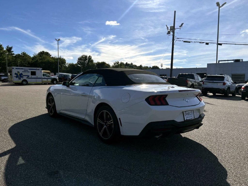 Used 2024 White Ford EcoBoost Premium image 5