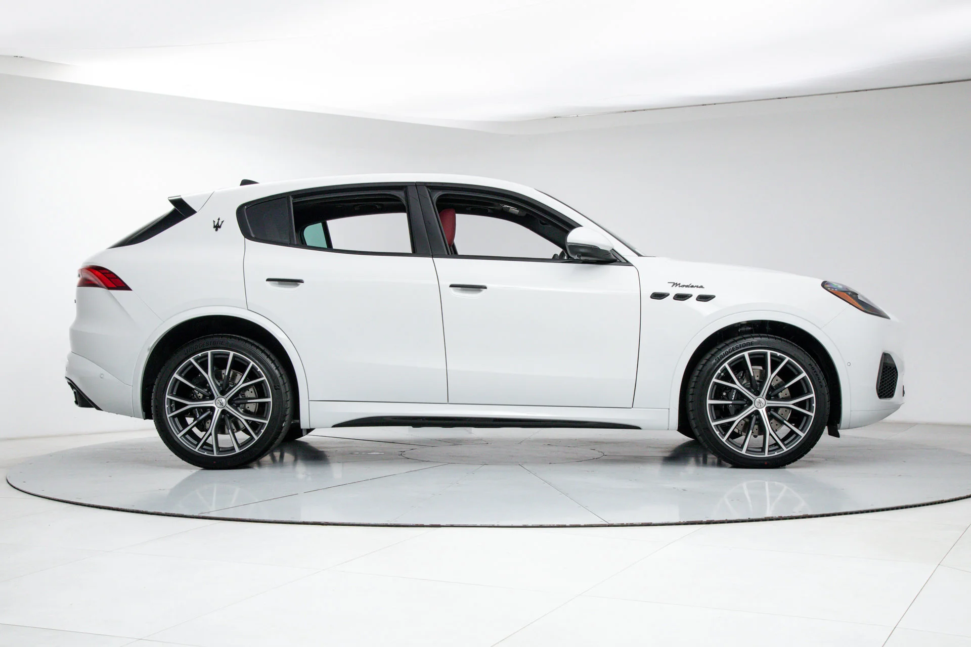 New 2026 White Maserati Modena image 6