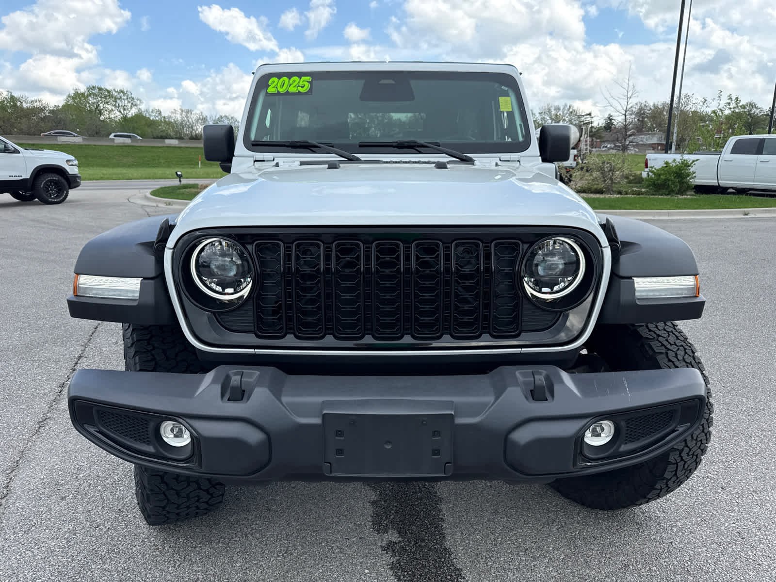 Used 2025 Jeep Wrangler 4xe Willys 4XE with VIN 1C4RJXN6XSW585857 for sale in Kansas City