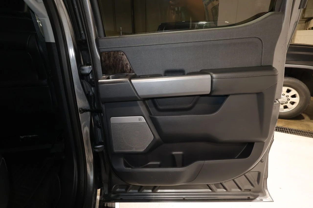Used 2023 Gray Ford Lariat image 19