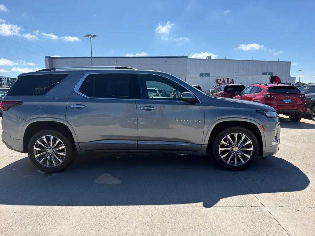 Used 2023 Sterling Gray Metallic Chevrolet Premier image 4