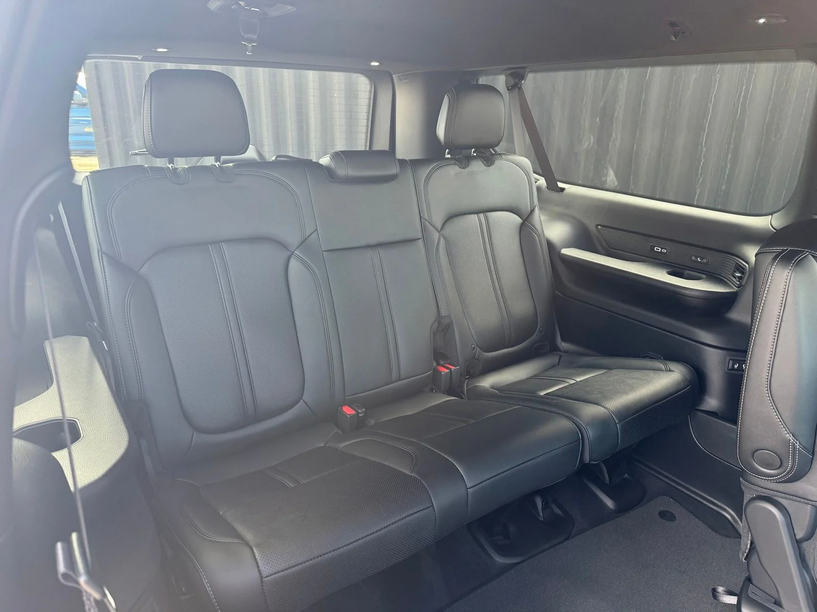 New 2026 Steel Blue Exterior Paint Jeep Limited Altitude image 39