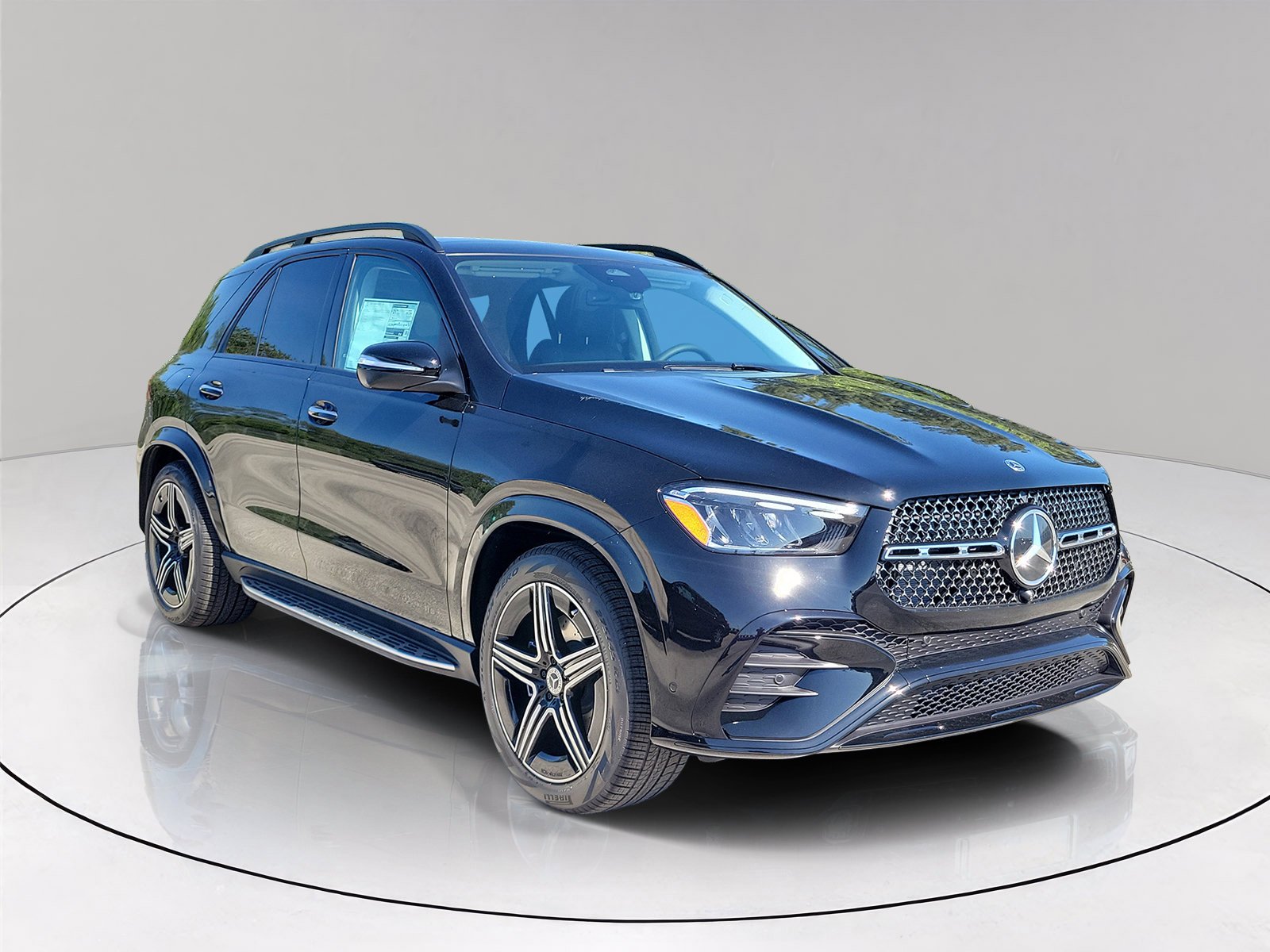 New 2026 Black Mercedes-Benz GLE 450 image 1