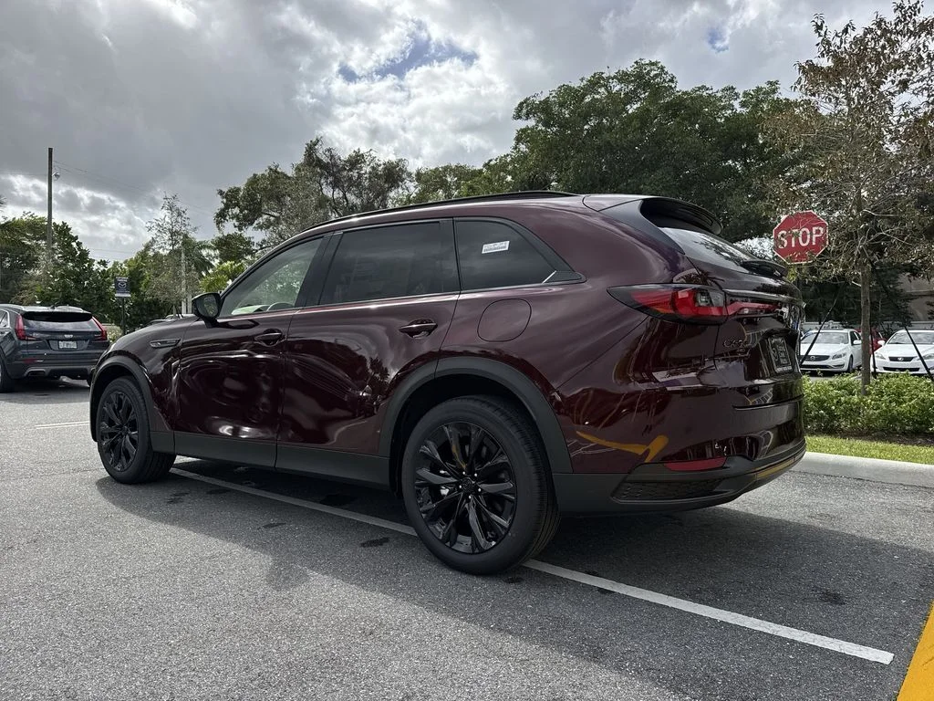 2026 Mazda CX-90 Premium Package - Photo 26