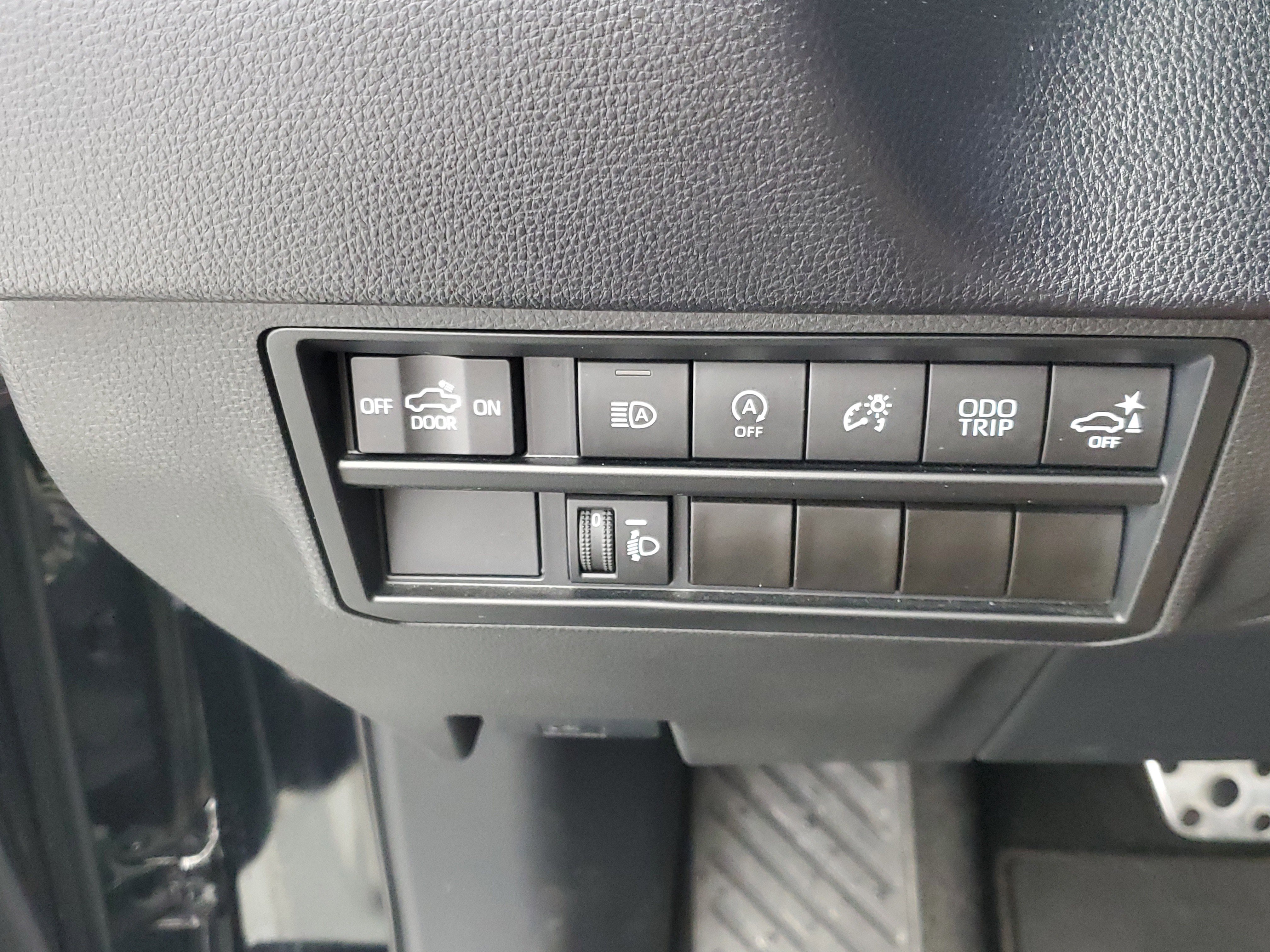 Used 2023 Midnight Black Metallic Toyota SR5 image 32