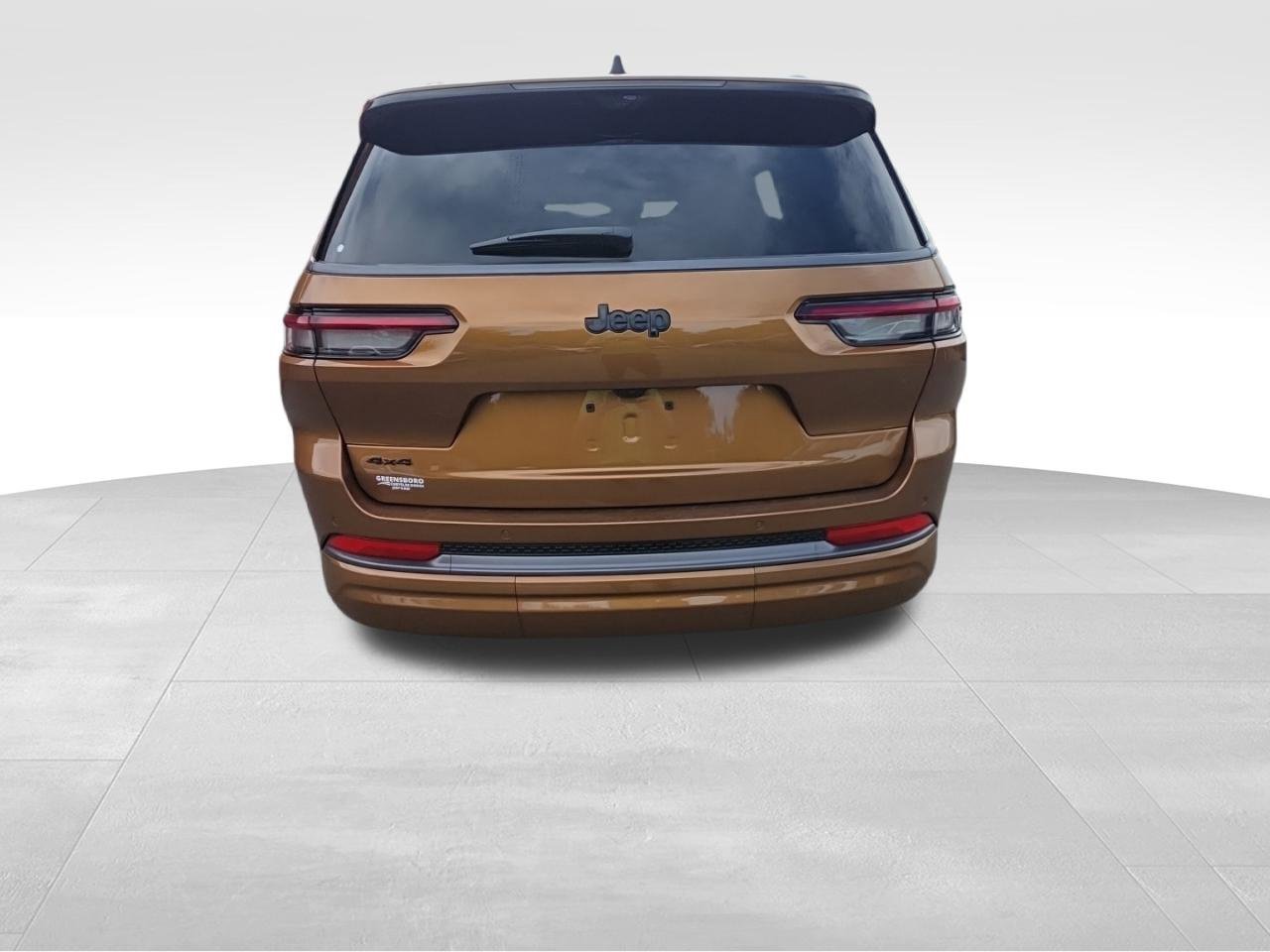 New 2027 Copper Shino Metallic Clear-Coat Paint Jeep Limited Reserve image 7
