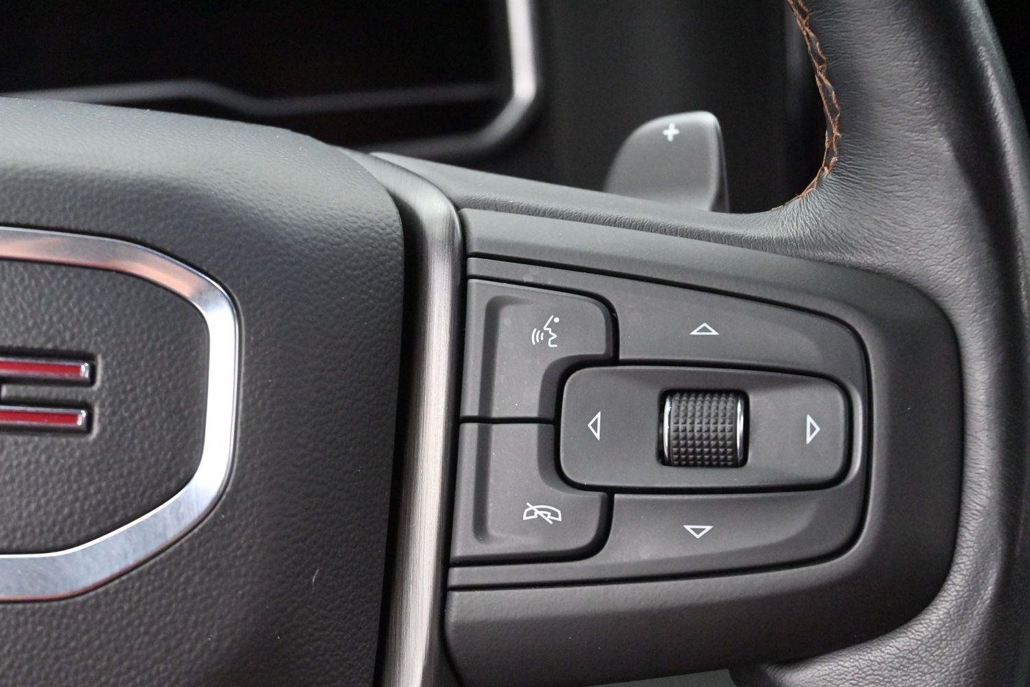Used 2023 Onyx Black GMC AT4 image 19