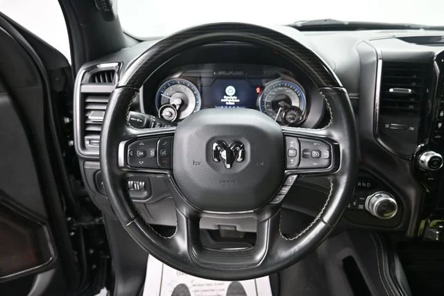 Used 2022 Diamond Black Cry Ram Limited image 14