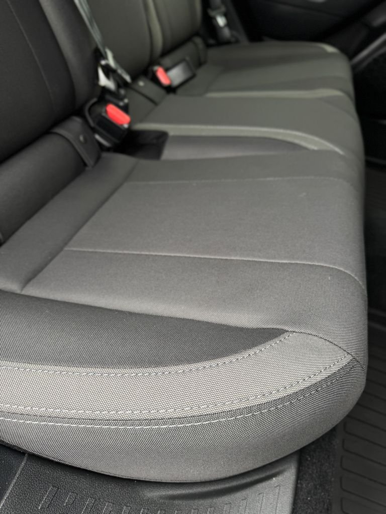 Used 2025 Crystal Black Silica Subaru Base image 33