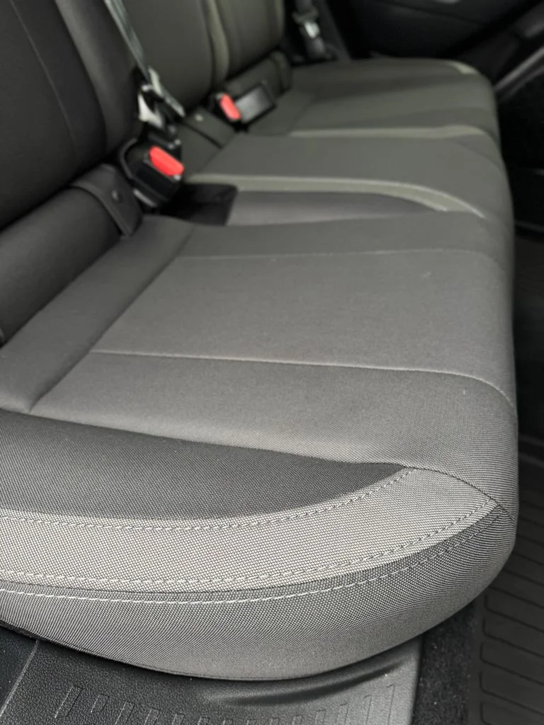 Used 2025 Crystal Black Silica Subaru Base image 33