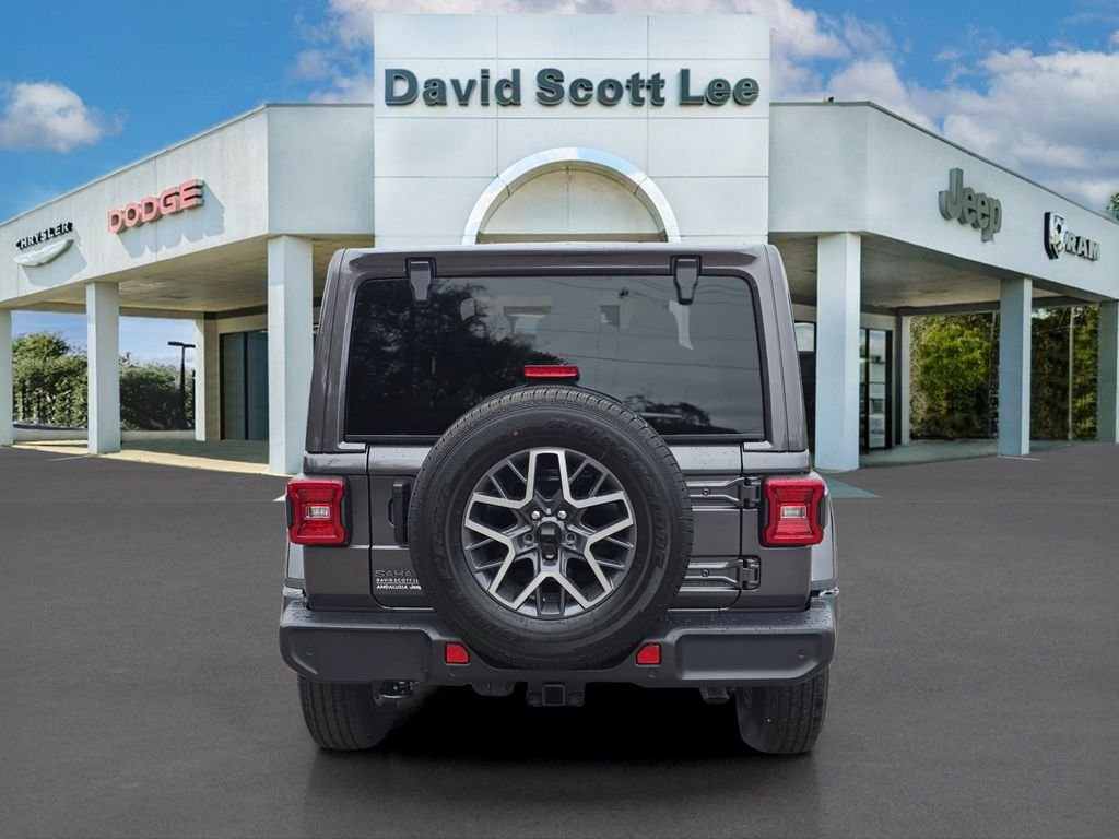 2026 Jeep Wrangler 4-Door Sahara - Photo 7
