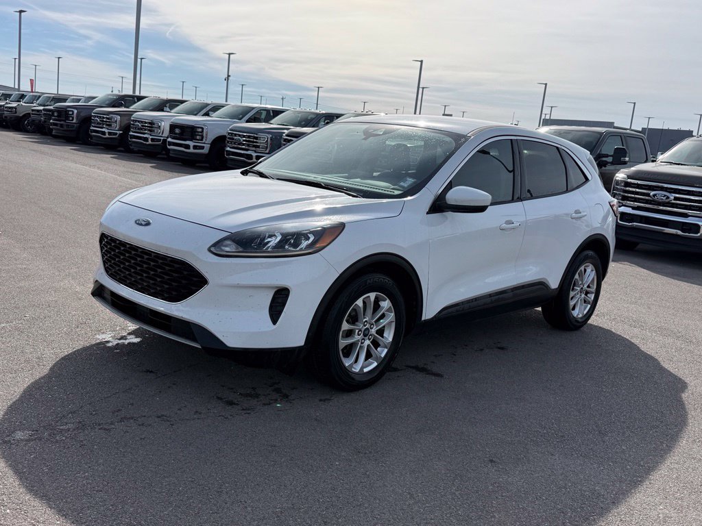 Used 2020 White Ford SE image 20